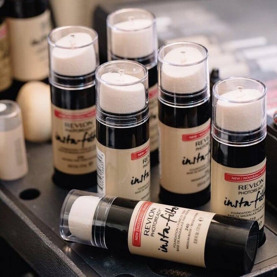 รองพื้นถูกและดี REVLON PHOTOREADY INSTAFILLER FOUNDATION