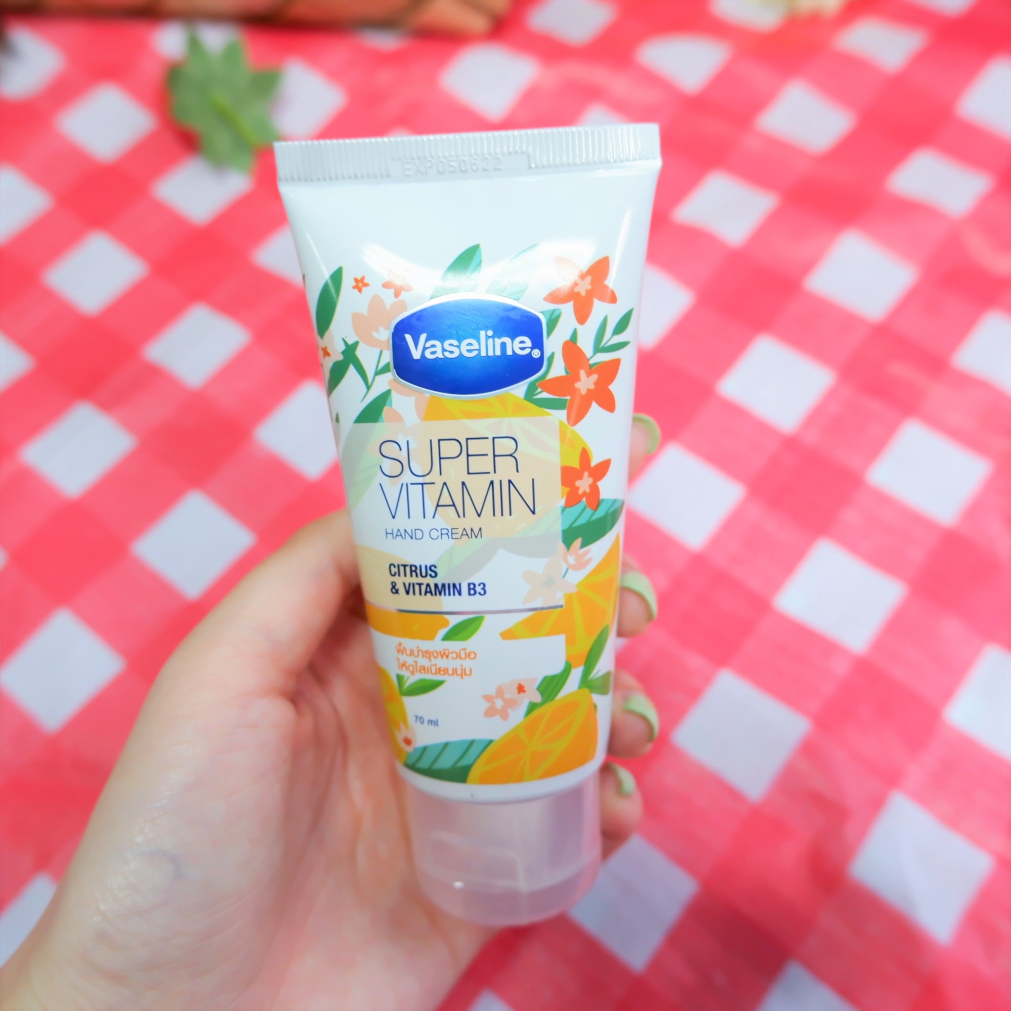 Vaseline Super Vitamin Hand Cream Citrus & Vitamin B3 - สูตรซิตรัส