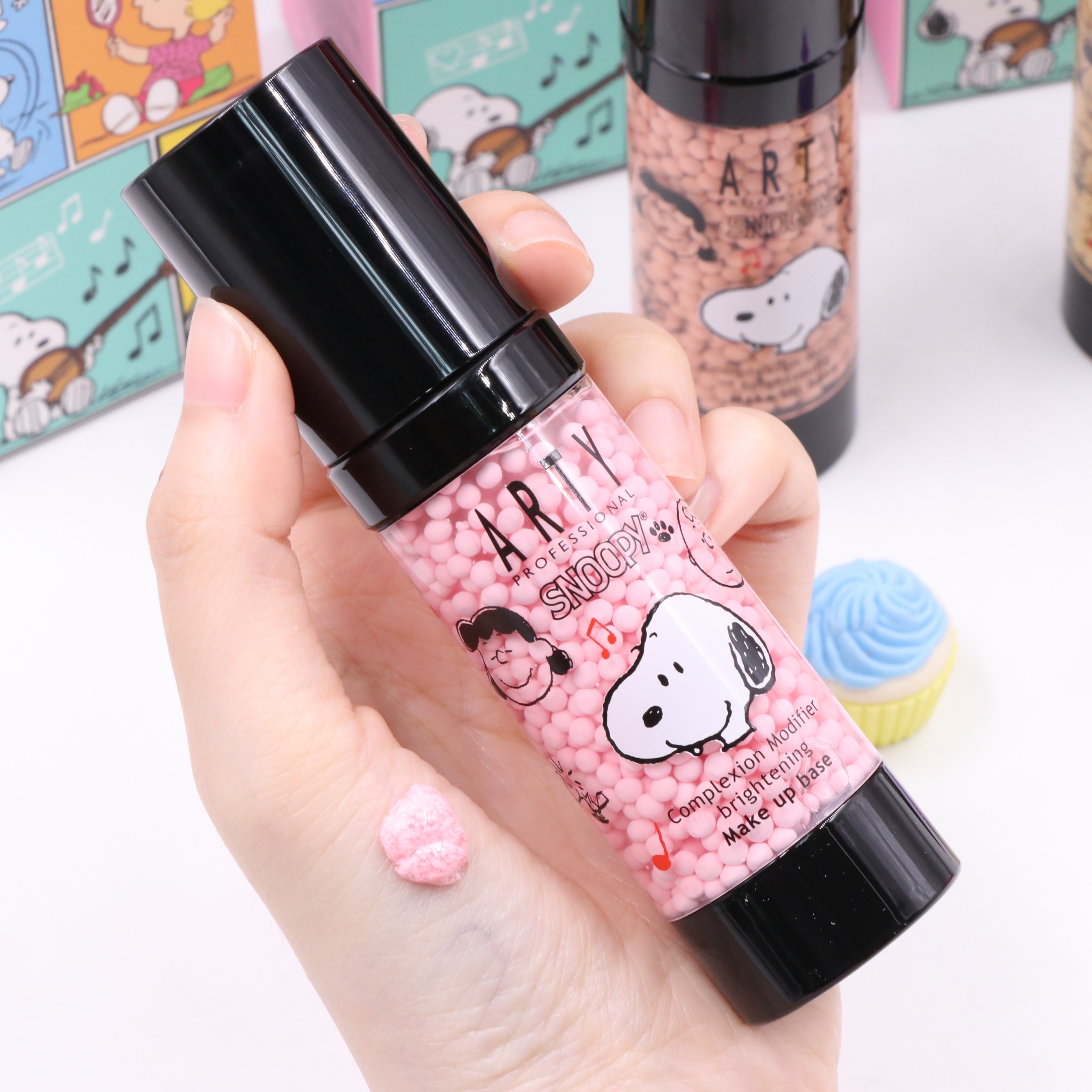 Arty Snoopy Complexion Modifier Make Up Base - สีชมพู