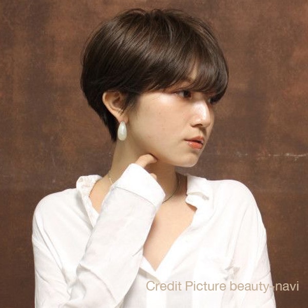 Layered Pixie Cut ทรงผมผู้หญิงสั้น ที่เหมาะกับลุคมั่นใจ