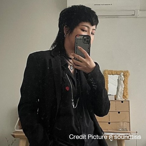 ทรงผมสั้นหญิง Mullet รากไทรสั้น ทำให้หน้าดูเรียว และช่วงคอดูยาว