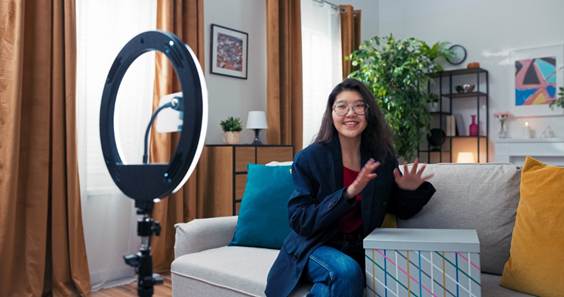 Watsons Community คืออะไร?