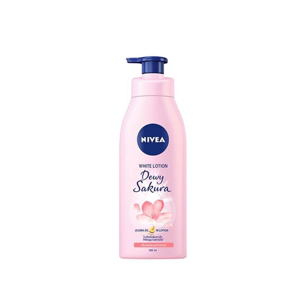 โลชั่นผิวขาว NIVEA Dewy Sakura White Lotion