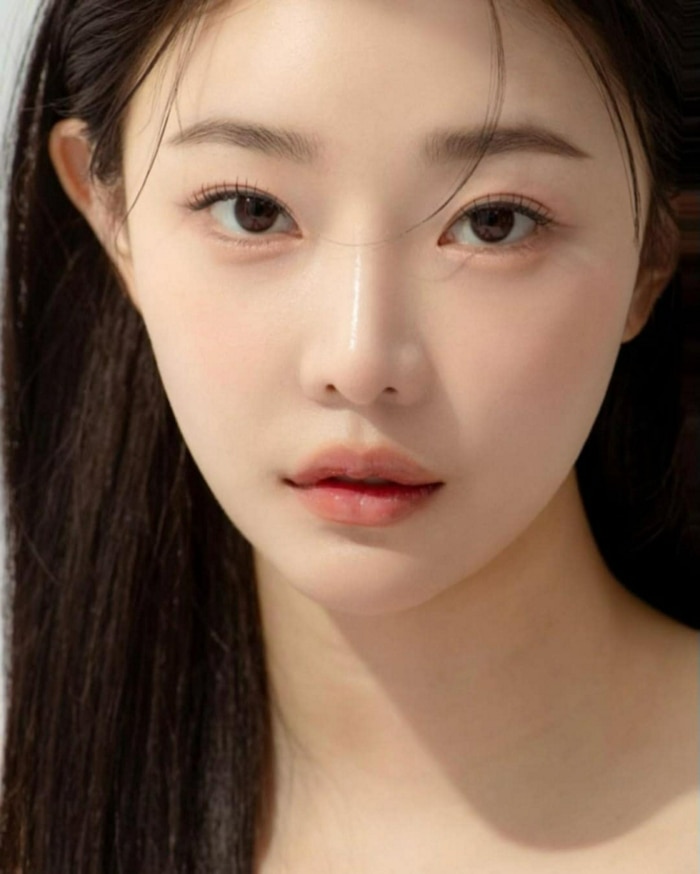 แต่งหน้ารับปริญญาลุก Clean Girl Makeup หวาน ใส เน้นงานผิว