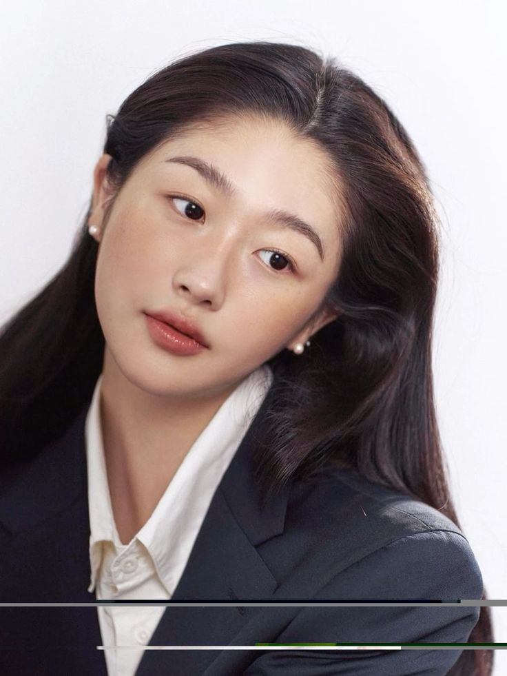 แต่งหน้ารับปริญญาลุก Full Face, No Mascara